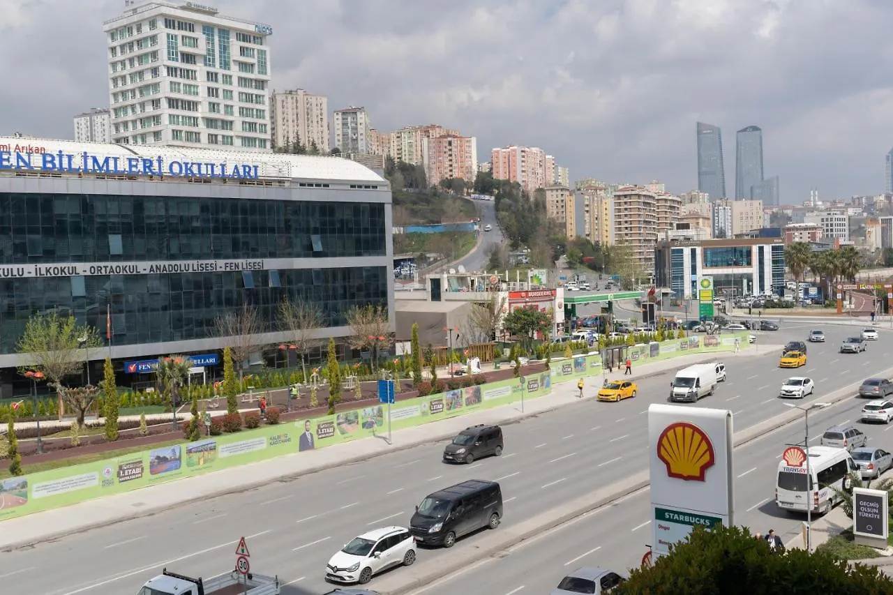 Apartment Near Airport Metro 1-Bdr Apt Wi-Fipoolgym Istanbul