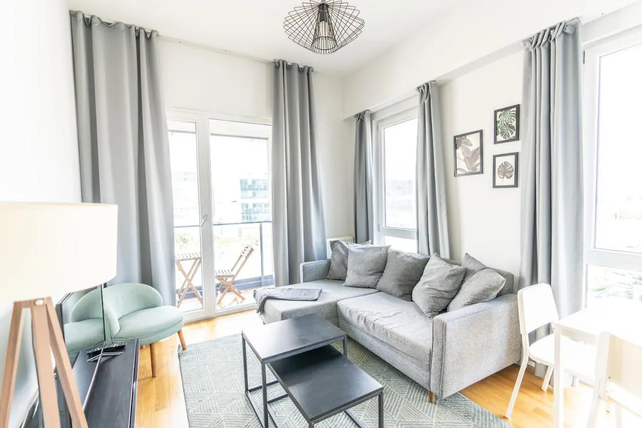 Appartement Near Airport Metro 1-Bdr Apt Wi-Fipoolgym Istambul